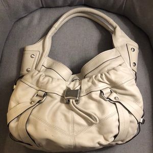 B Makowsky super soft leather purse